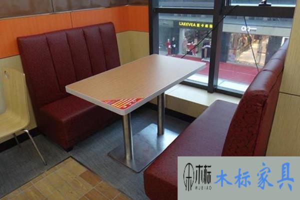 卡座沙發(fā)設(shè)計(jì)原則應(yīng)該遵循什么原理？ 
